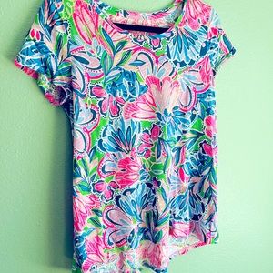 🌸 EUC Lilly Pulitzer Etta Scoopneck Tee